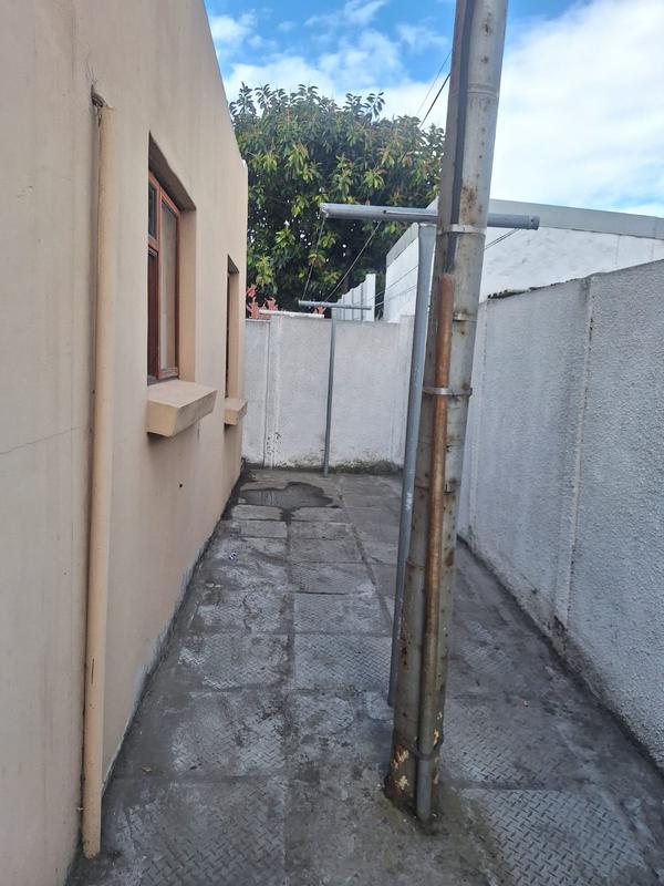 To Let 2 Bedroom Property for Rent in Ruyterwacht Western Cape